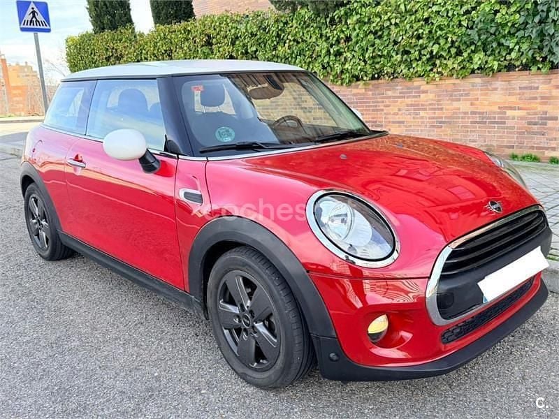 Usado Mini One D 95 CV (69 kW) 2018 Granate Utilitario