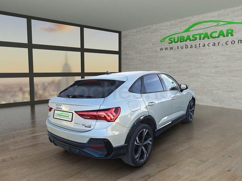 Usado Audi Q3 Sportback S-Line 150 CV (110 kW) 2021 Gris / plata SUV