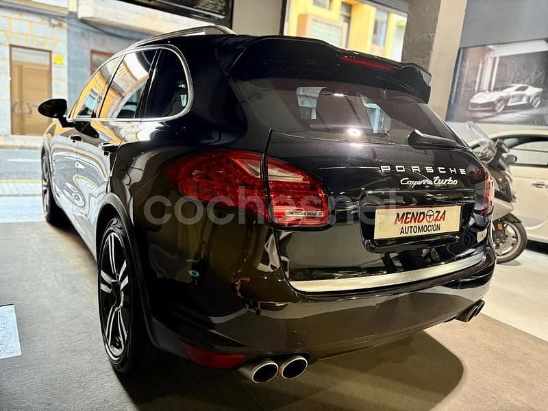Usado Porsche Cayenne Turbo 500 CV (367 kW) 2012 Negro SUV