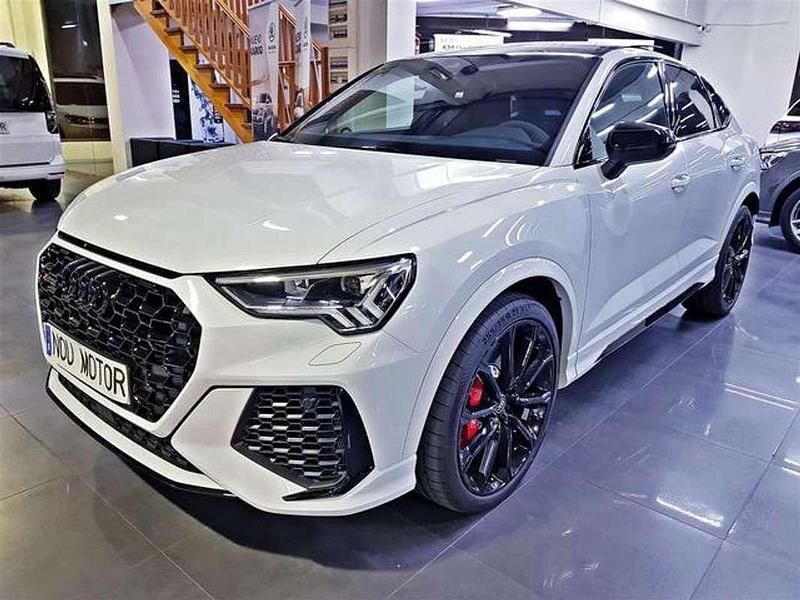 Blanco Usado 2022 Audi RS Q3 Sportback Advanced SUV | 72.900 € (Un poco caro) - Imagen 1/4