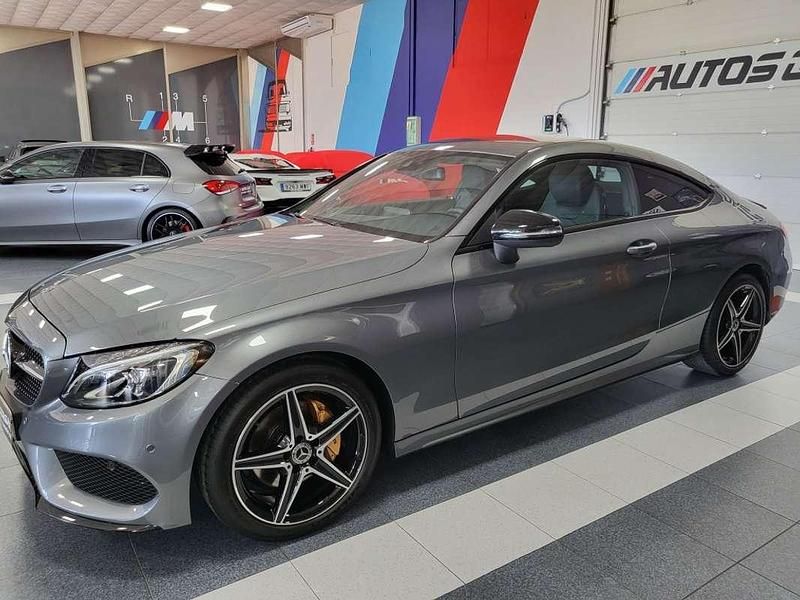 Usado Mercedes C220 170 CV (125 kW) 2017 Gris Coupe