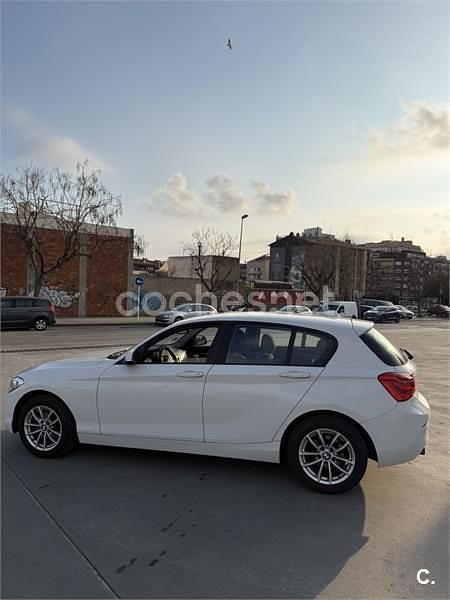 Usado BMW 118 Sport Line 136 CV (100 kW) 2016 Blanco Utilitario