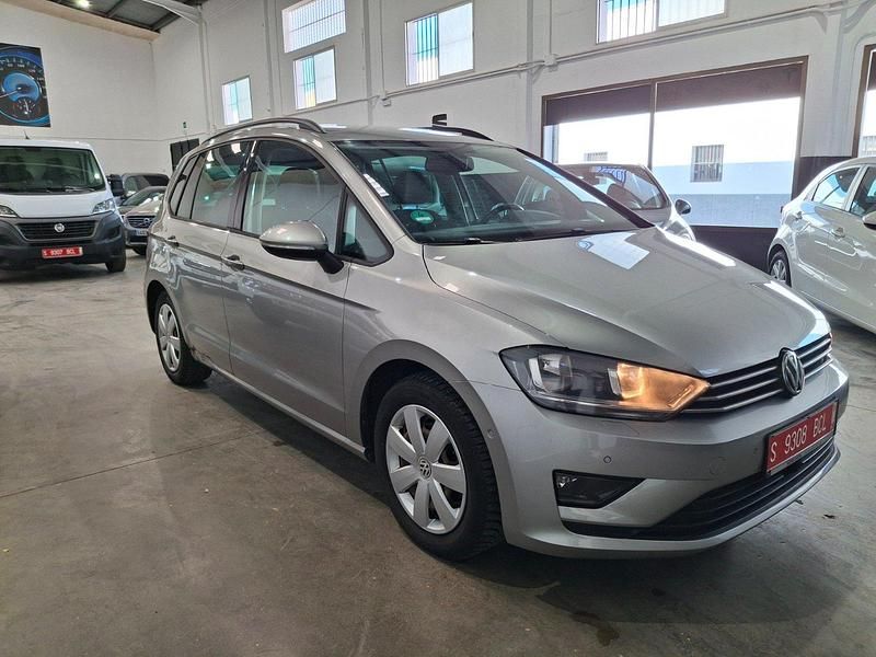 Usado VW Golf VII 110 CV (80 kW) 2015 Gris