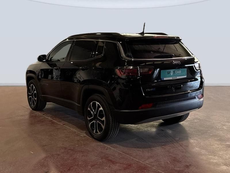 Begagnad Jeep Compass Limited 190 HK (139 kW) 2022 Svart SUV