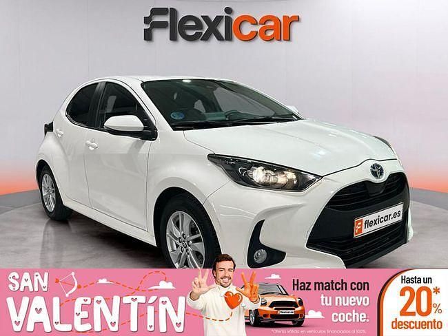 Blanco Usado 2022 Toyota Yaris Hybrid Business Edition Berlina | 14.990 € (Buen precio) - Imagen 1/4