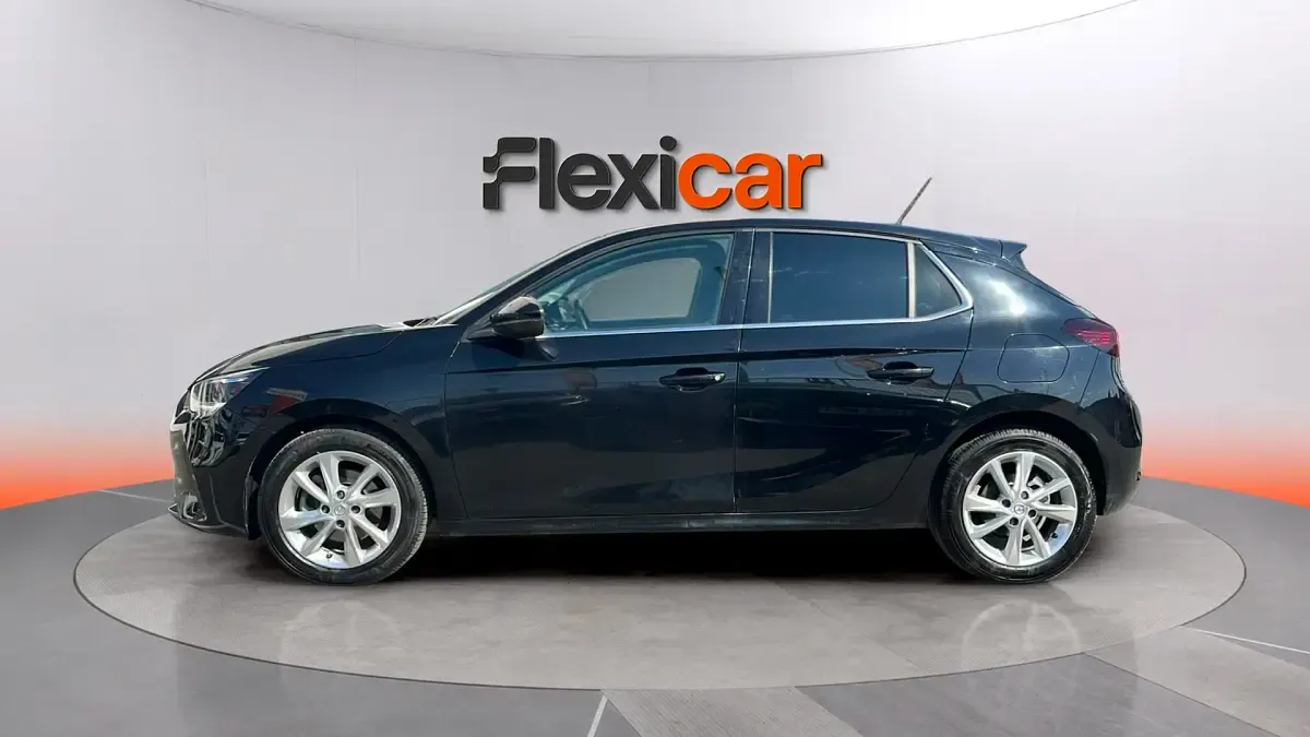 Usado Opel Corsa Elegance 101 CV (74 kW) 2022 Negro Utilitario
