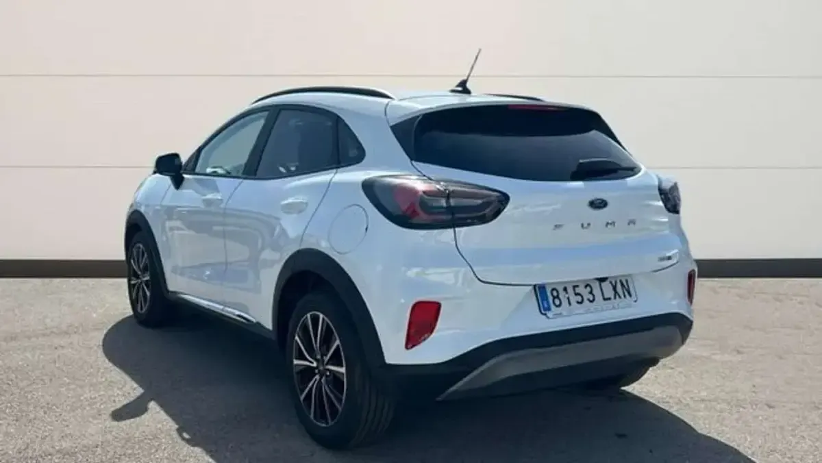 Usado Ford Puma Titanium 125 CV (91 kW) 2022 Blanco SUV