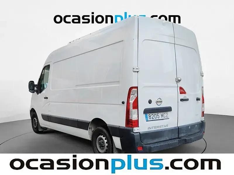Usado Nissan Interstar 135 HP (99 kW) 2022 Branco Van