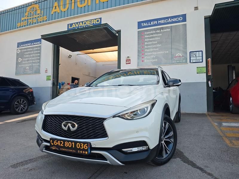 Blanco Usado 2017 Infiniti QX30 Premium SUV | 16.950 € (Precio justo) - Imagen 1/4