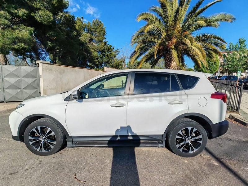 Usado Toyota RAV4 Advance 150 CV (110 kW) 2014 Blanco SUV