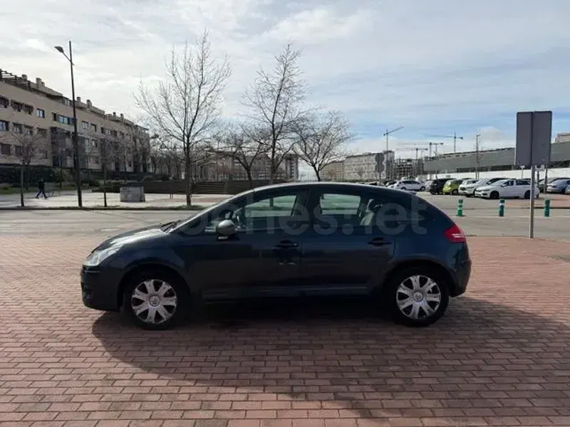 Usado Citroën C4 Exclusive 112 CV (82 kW) 2010 Azul Berlina