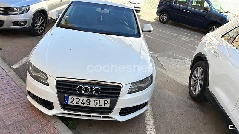 Blanco Usado 2009 Audi A4 Berlina | 8000 € (Precio justo) - Imagen 1/4