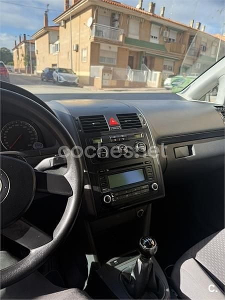 Negro Usado 2005 VW Touran Edition Monovolumen | 4000 € (Precio justo) - Imagen 1/1