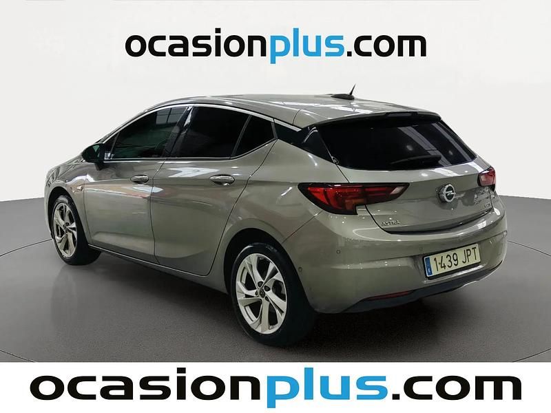 Usado Opel Astra Dynamic 110 CV (80 kW) 2016 Gris
