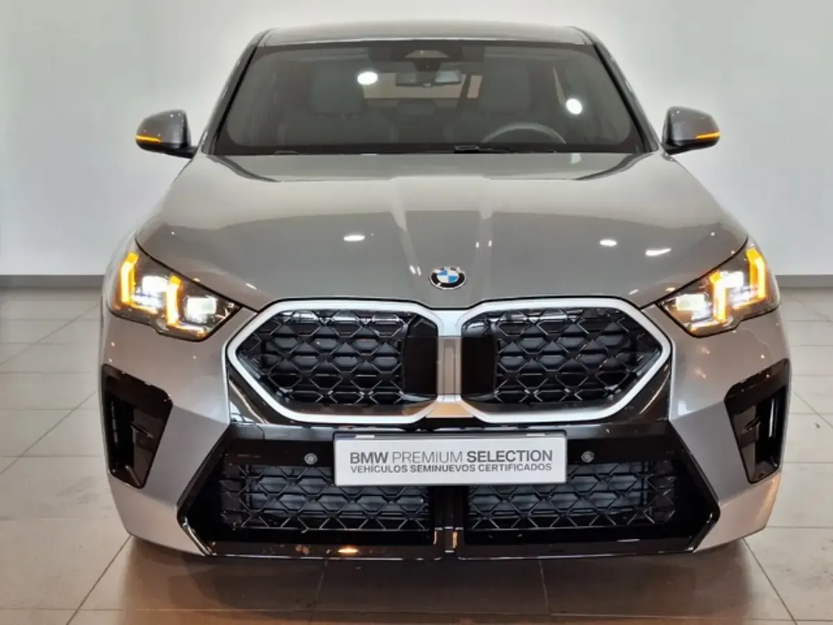 Usado BMW X2 Comfort Edition 163 CV (119 kW) 2025 Gris SUV