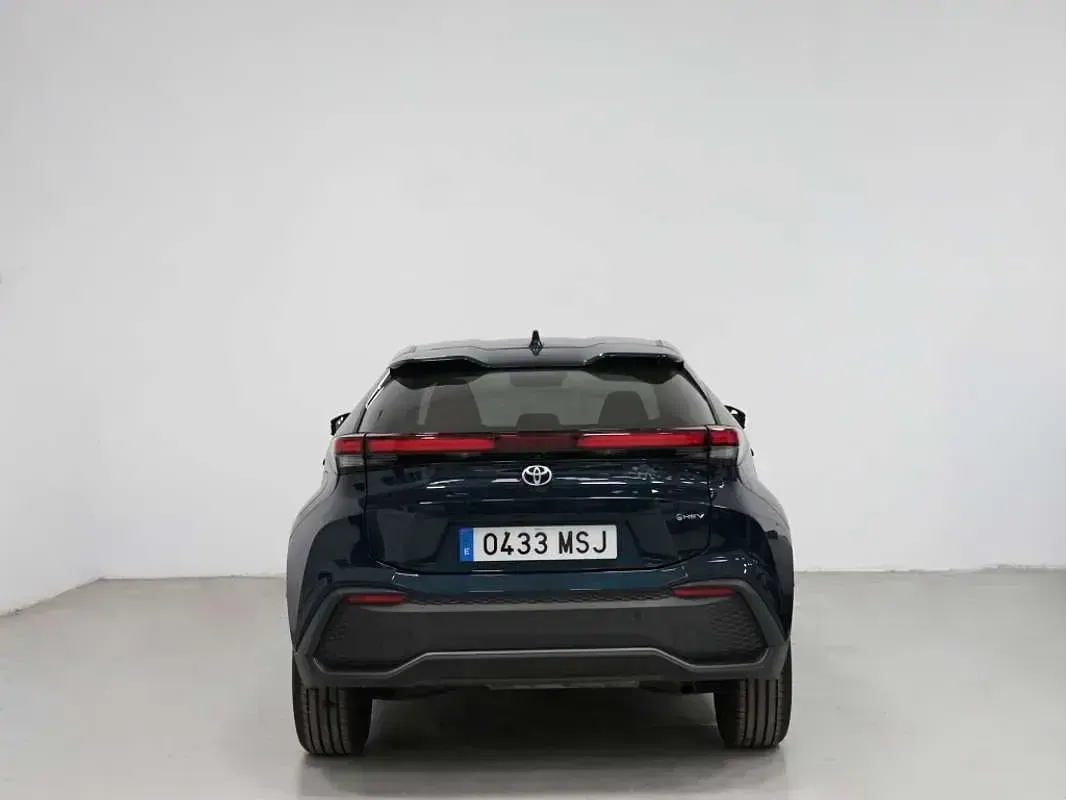 Usado Toyota C-HR Advance 140 CV (102 kW) 2024 Azul SUV