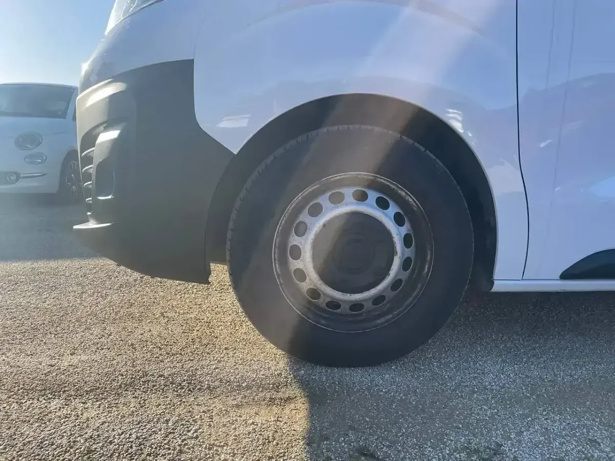 Usado Fiat Scudo 120 CV (88 kW) 2023 Blanco Van