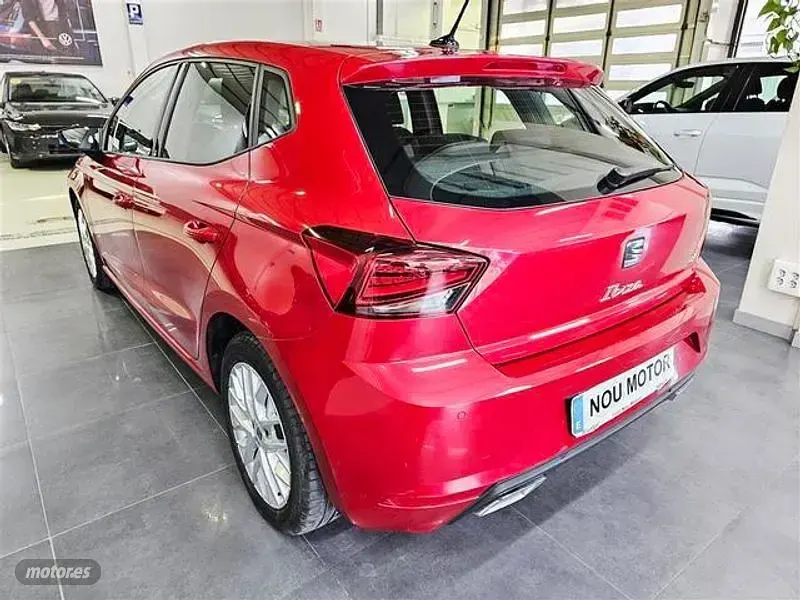 Usado Seat Ibiza FR 115 CV (84 kW) 2024 Rojo Utilitario