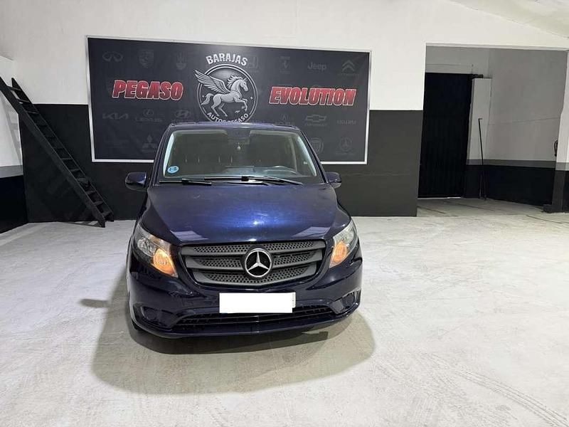 Usado Mercedes Vito 136 CV (100 kW) 2019 Azul Van