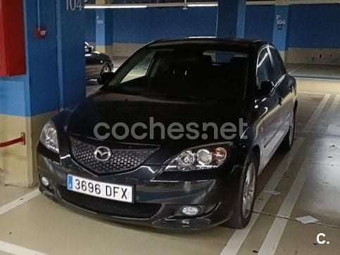 Negro Usado 2005 Mazda 3 Active Berlina | 3190 € (Buen precio) - Imagen 1/4