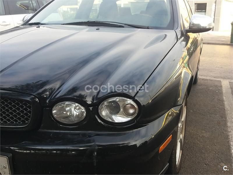Usado Jaguar X-type Executive 145 CV (106 kW) 2009 Negro Berlina