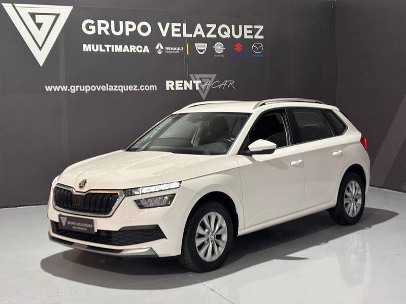 Usado Skoda Kamiq Ambition 110 CV (80 kW) 2021 Blanco SUV