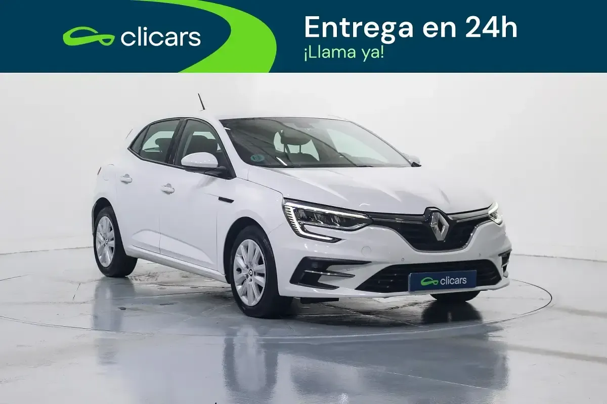 Usado Renault Mégane II Equilibre 115 CV (84 kW) 2022 Blanco Berlina