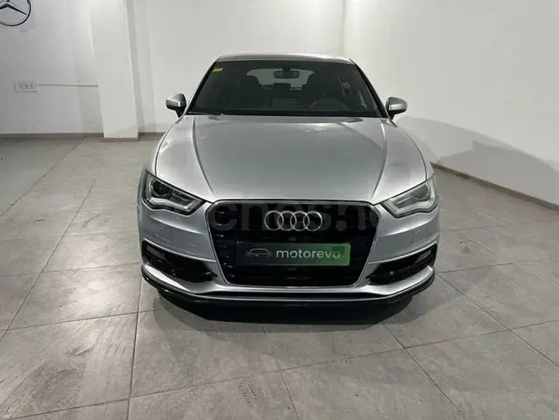 Usado Audi A3 Premium 150 CV (110 kW) 2016 Gris / plata Berlina