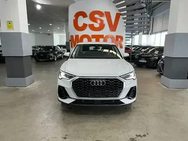 Usado Audi Q3 Sportback Business Plus 245 CV (180 kW) 2023 Gris SUV