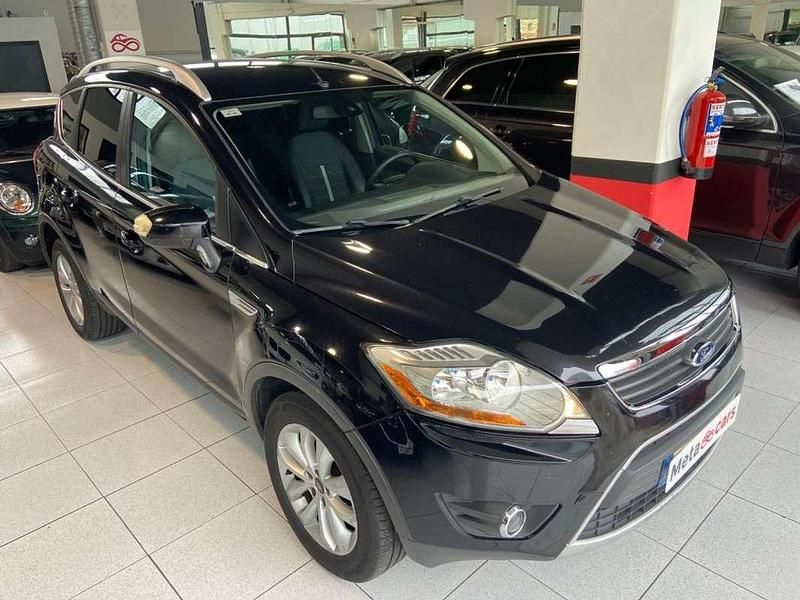 Usado Ford Kuga Titanium 163 CV (119 kW) 2010 Negro SUV