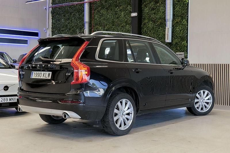 Usado Volvo XC90 Momentum 192 CV (141 kW) 2018 Negro SUV