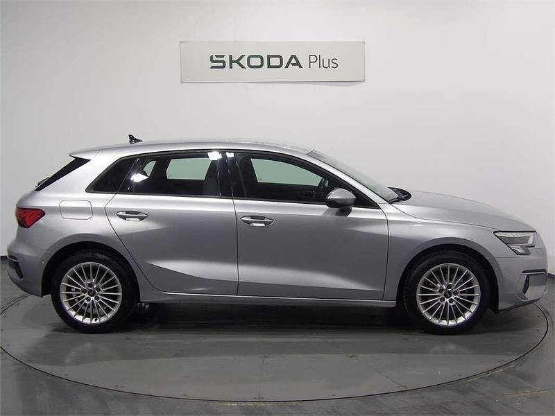 Usado Audi A3 Sportback Advanced 150 CV (110 kW) 2022 Utilitario