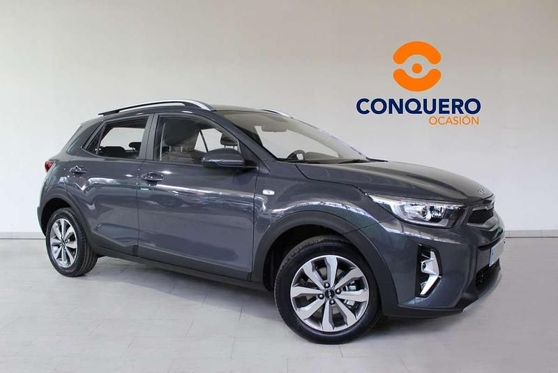 Gris Nuevo 2025 Kia Stonic SUV | 17.250 € (Buen precio) - Imagen 1/4
