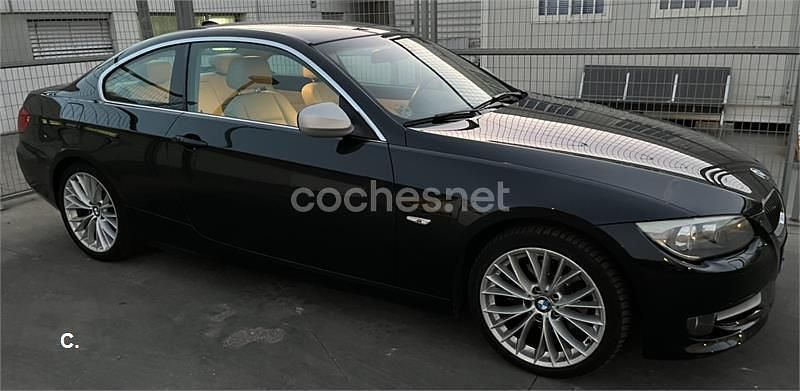 Usado BMW 320 184 CV (135 kW) 2012 Negro Coupe
