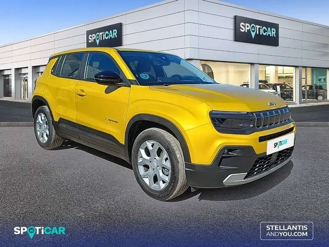 Usado Jeep Avenger Altitude 101 CV (74 kW) 2025 Amarillo SUV