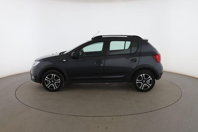 Usado Dacia Sandero 101 CV (74 kW) 2020 Gris Berlina
