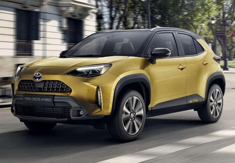 Usado Toyota Yaris Cross Active 116 CV (85 kW) 2024 Rojo SUV