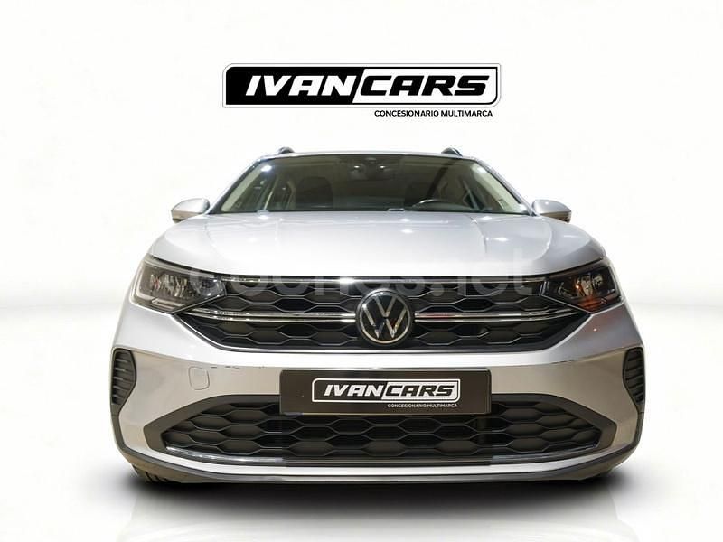 Usado VW Taigo Life 110 CV (80 kW) 2022 Gris / plata SUV