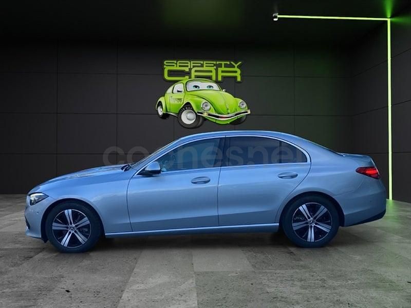 Usado Mercedes C200 163 CV (119 kW) 2025 Gris / plata Berlina