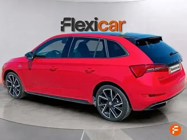 Usado Skoda Scala Monte Carlo 110 CV (80 kW) 2022 Rojo Utilitario