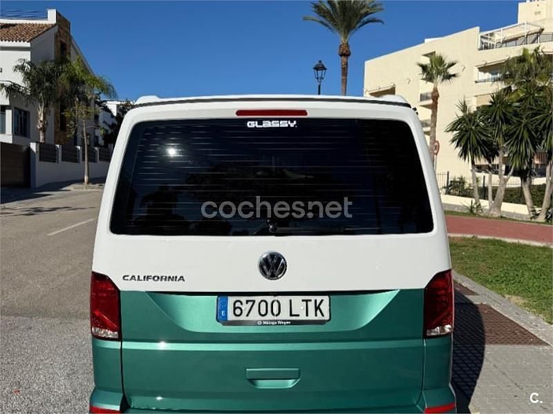 Usado VW California Beach 150 CV (110 kW) 2021 Verde Van