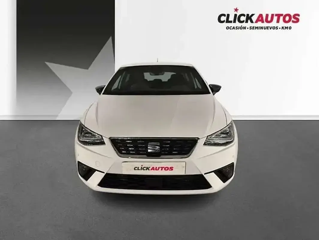 Usado Seat Ibiza XCELLENCE 116 CV (85 kW) 2025 Blanco Utilitario