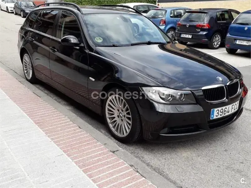 Usado BMW 320 163 CV (119 kW) 2006 Negro Familiar