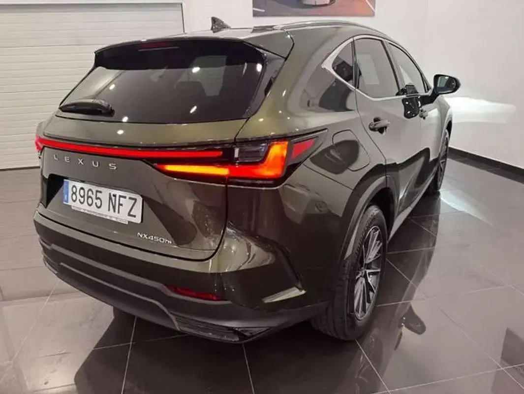 Usado Lexus NX350h 147 CV (108 kW) 2025 Verde SUV