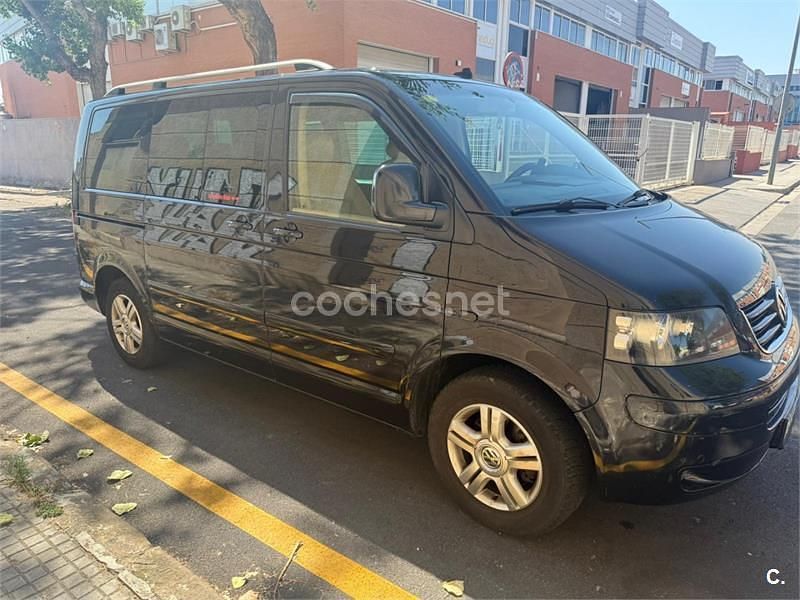 Negro Usado 2008 VW Multivan Highline Van | 15.500 € (Un poco caro) - Imagen 1/4