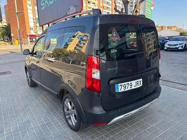 Occasion Dacia Dokker Stepway 75 PK (55 kW) 2017 Grijs MPV