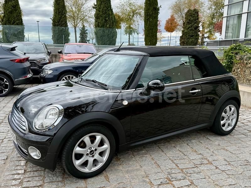 Usado Mini Cooper Cabriolet 120 CV (88 kW) 2010 Negro Descapotable