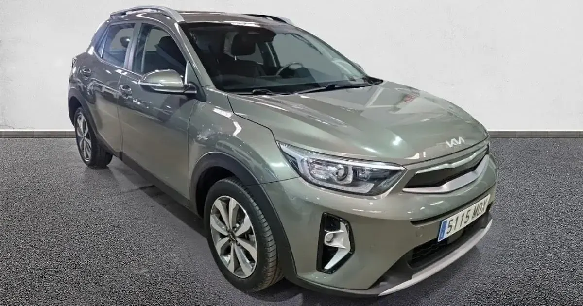 Usado Kia Stonic 120 CV (88 kW) 2023 SUV