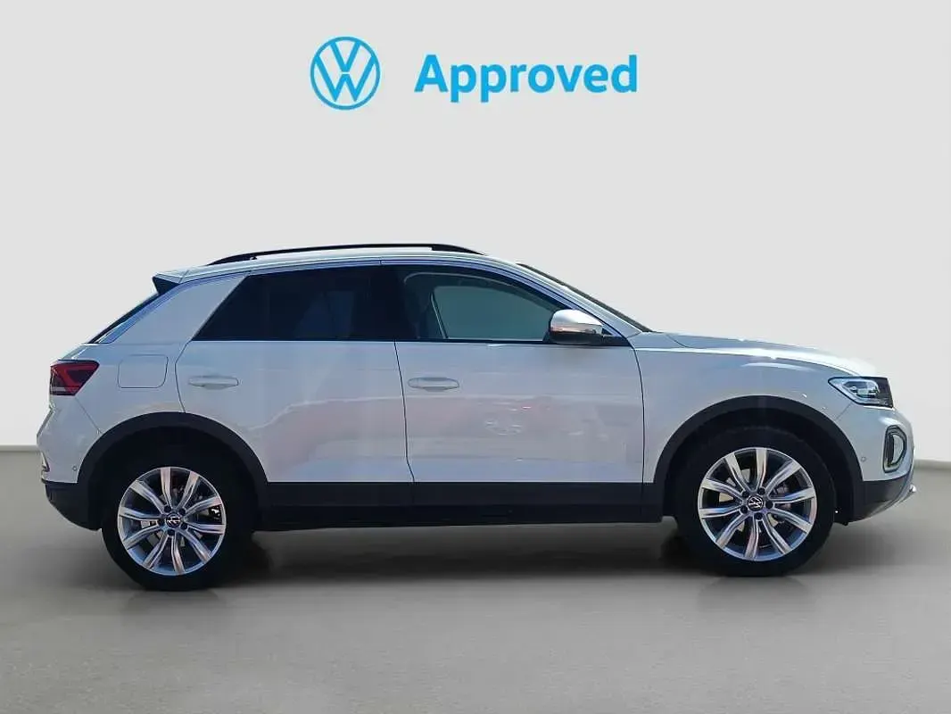 Usado VW T-Roc Life 110 CV (80 kW) 2023 Blanco SUV