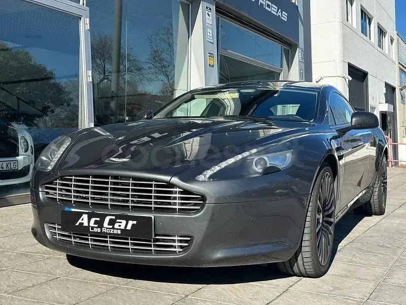 Usado Aston Martin Rapide 477 CV (350 kW) 2012 Gris / plata Berlina